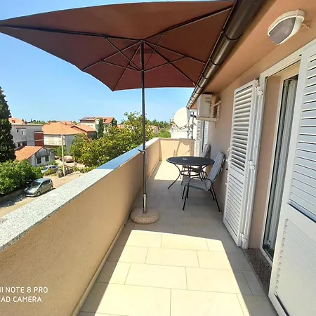 Roncevic Apartment *
