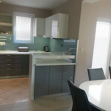 Roncevic Apartment Zadar