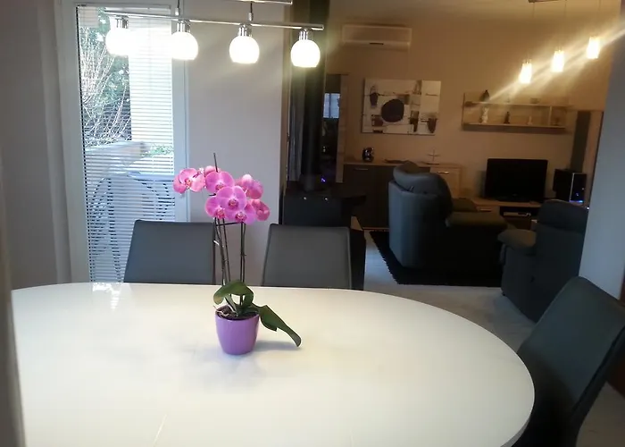 Roncevic Apartment Zadar